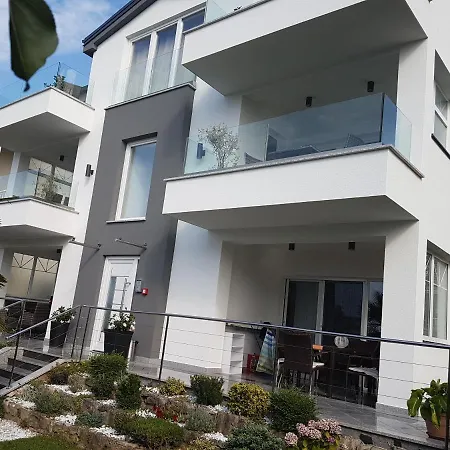 Jeka, Malinska, Krk Appartement *