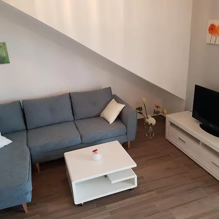 Jeka, Malinska, Krk Appartement *