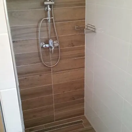 Apartment Jeka, Malinska, Krk Malinska