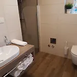 Jeka, Malinska, Krk *