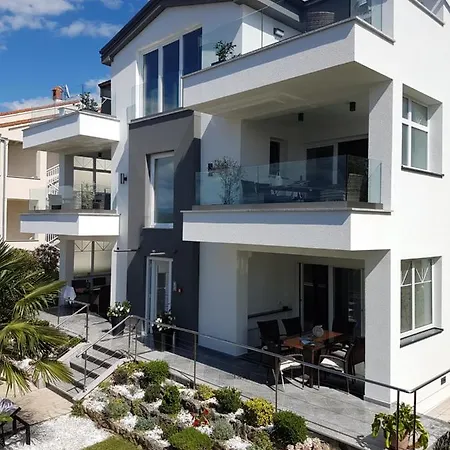 Jeka, Malinska, Krk Apartment *