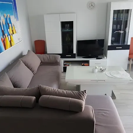 Apartment Jeka, Malinska, Krk Malinska