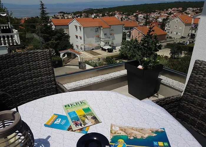 Апартаменты Jeka, Malinska, Krk Малинска